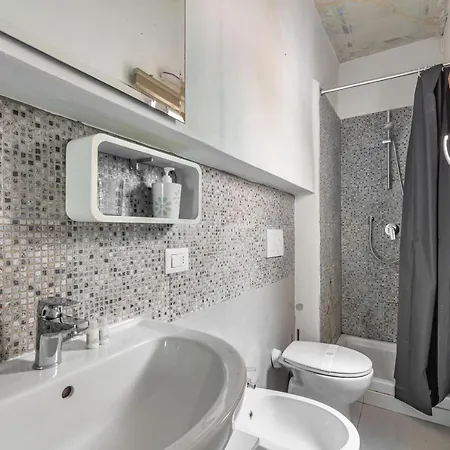 Апартаменты Giardino Della Fortezza & San Lorenzo Flat Флоренция